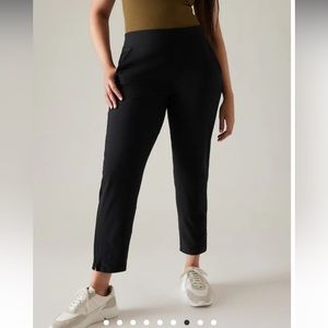 Athleta Brooklyn Mid Rise Ankle Pant Size 10